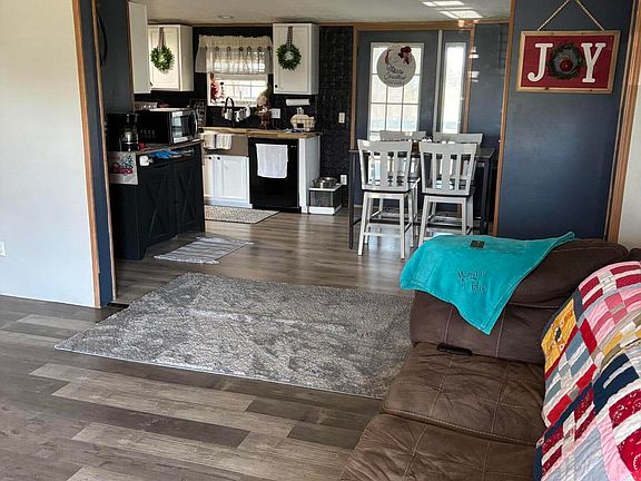 4th image of 71 Grandview Cir