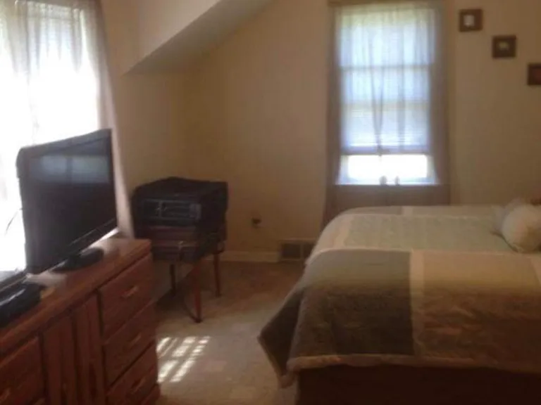 2626 Newman Rd N #4 — Photo 5