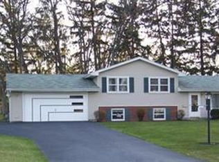 3611 Sandburg Dr, Youngstown, OH