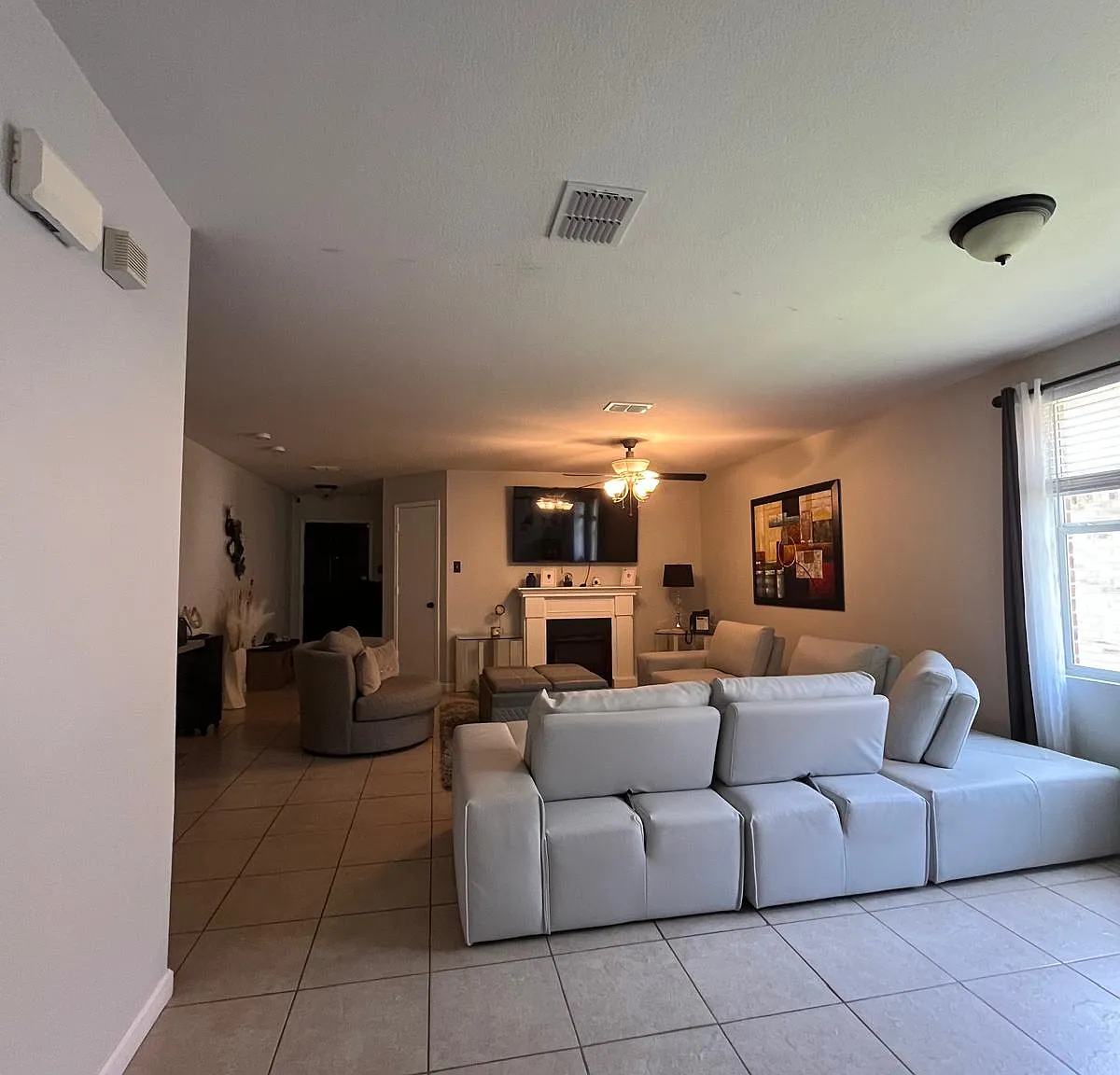 9582 Rosedale Dr — Photo 4
