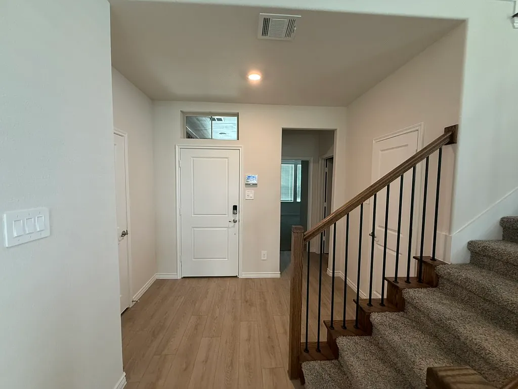 Building Photo - 2200 Mantua Farm Blvd