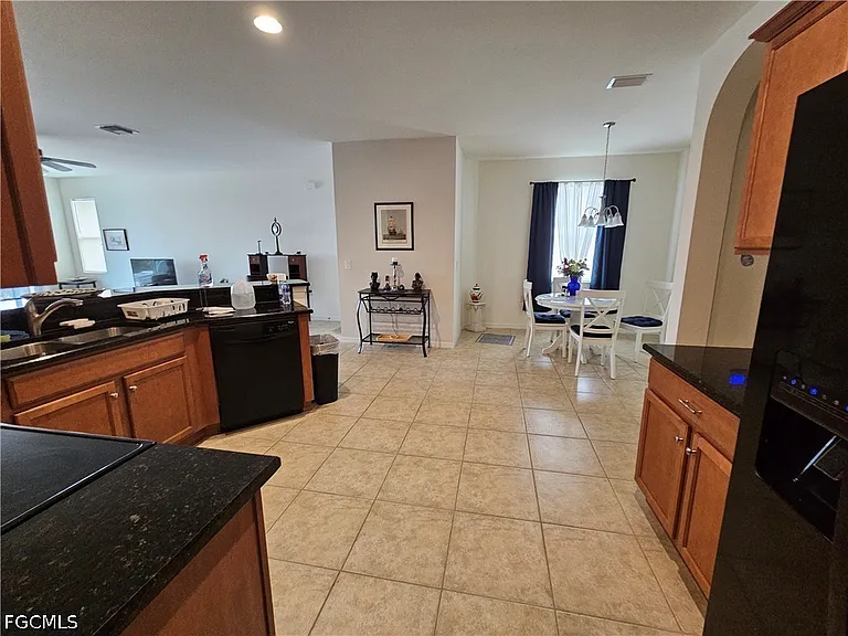 10457 Materita Dr — Photo 8