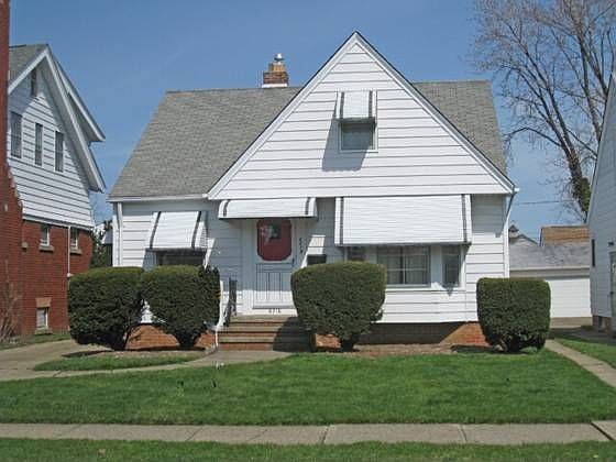 1st image of 8218 Dorothy Ave