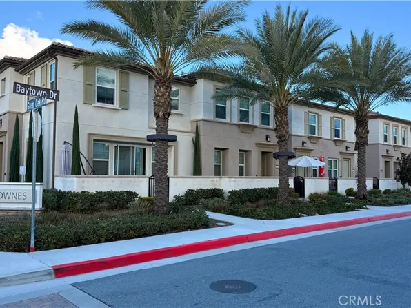 30383 Town Square Dr, Menifee, CA 92584