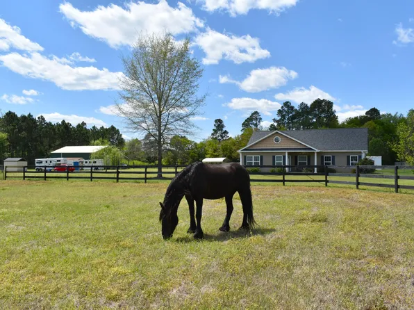 155 Jaywood Rd, Williston, SC 29853