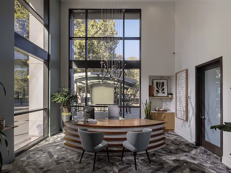 Loft House Apartments — Photo 25