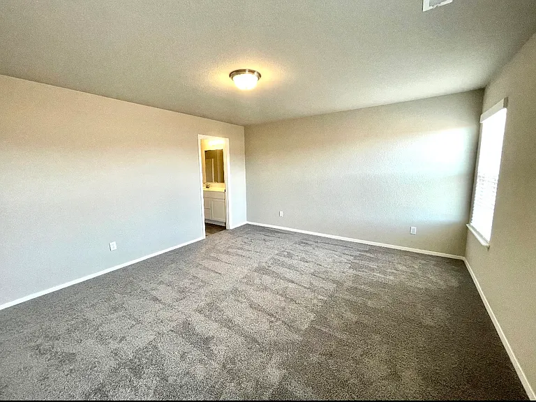 6804 Chalkstone Rd — Photo 9