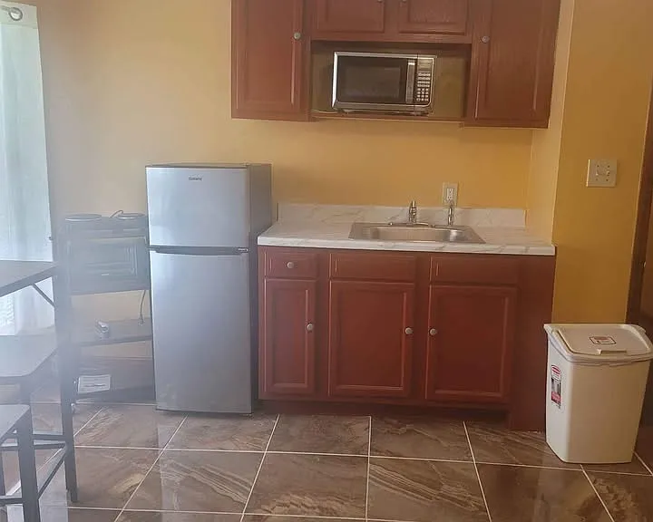 Shannon Cir — Photo 2