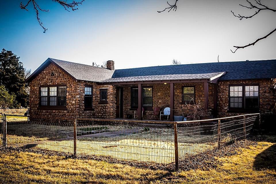 1st image of 30749 N County Road 2030