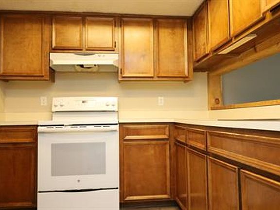 4th image of 1307 Baytree Dr APT H