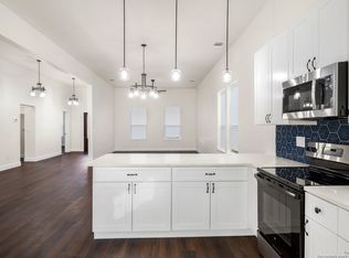 211 Piedmont Ave, San Antonio, TX 78203