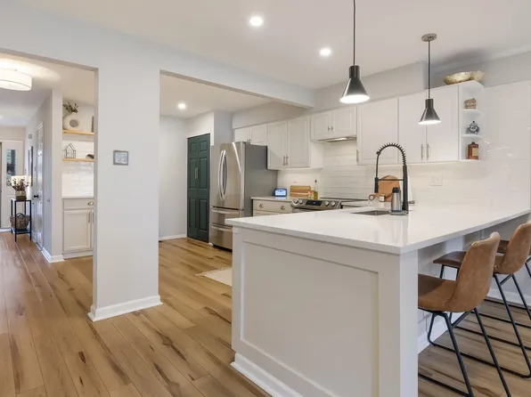 84 Trafalgar Rd, Doylestown, PA 18901