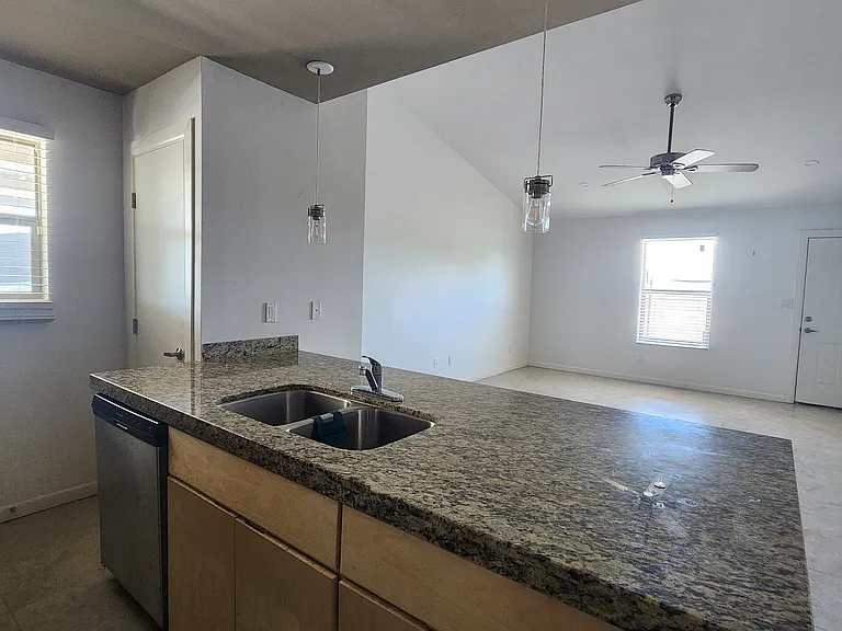 1903 Lacywood #1 — Photo 3