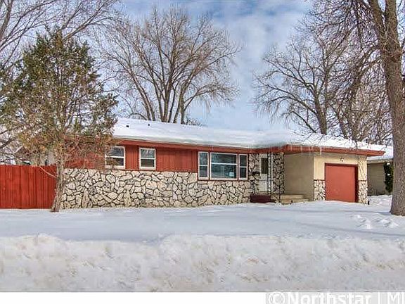 2nd image of 3612 Woodbine Lane N