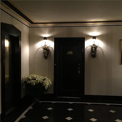 Rented by R New York | media 32