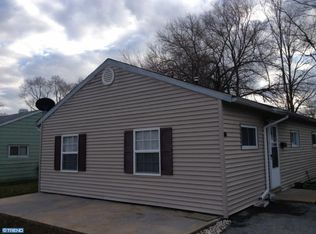 140 Donhaven Dr, New Castle, DE 19720