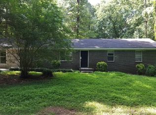 768 Oak Dr, Riverdale, GA 30274