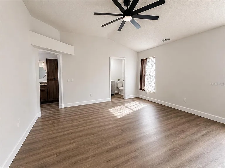 1211 Cabella Cir — Photo 26