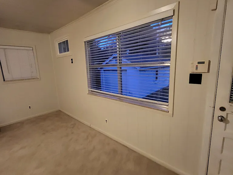 728 Goodman St — Photo 12