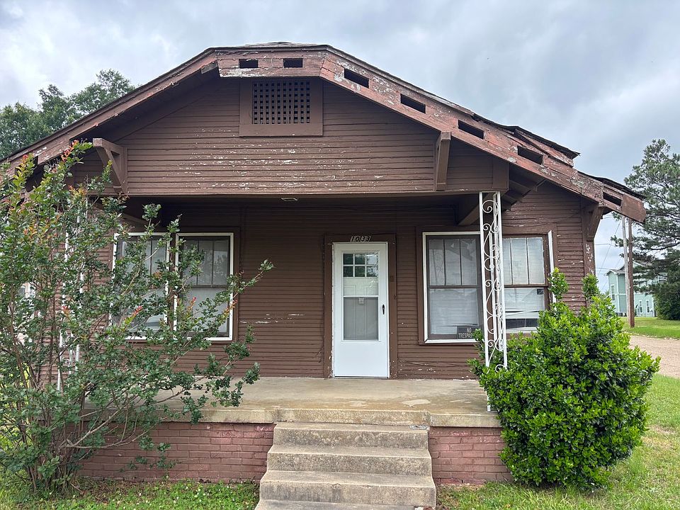 1st image of 1033 Bowie St