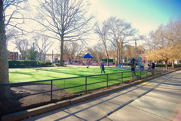 Rented by Urban Luxe | media 2