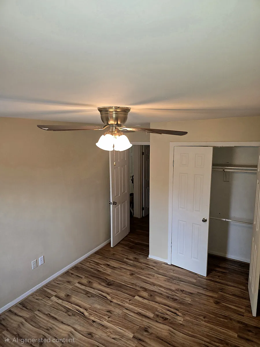 Building Photo - 1072 Level Green Blvd