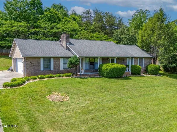 817 Pioneer Dr, Seymour, TN 37865