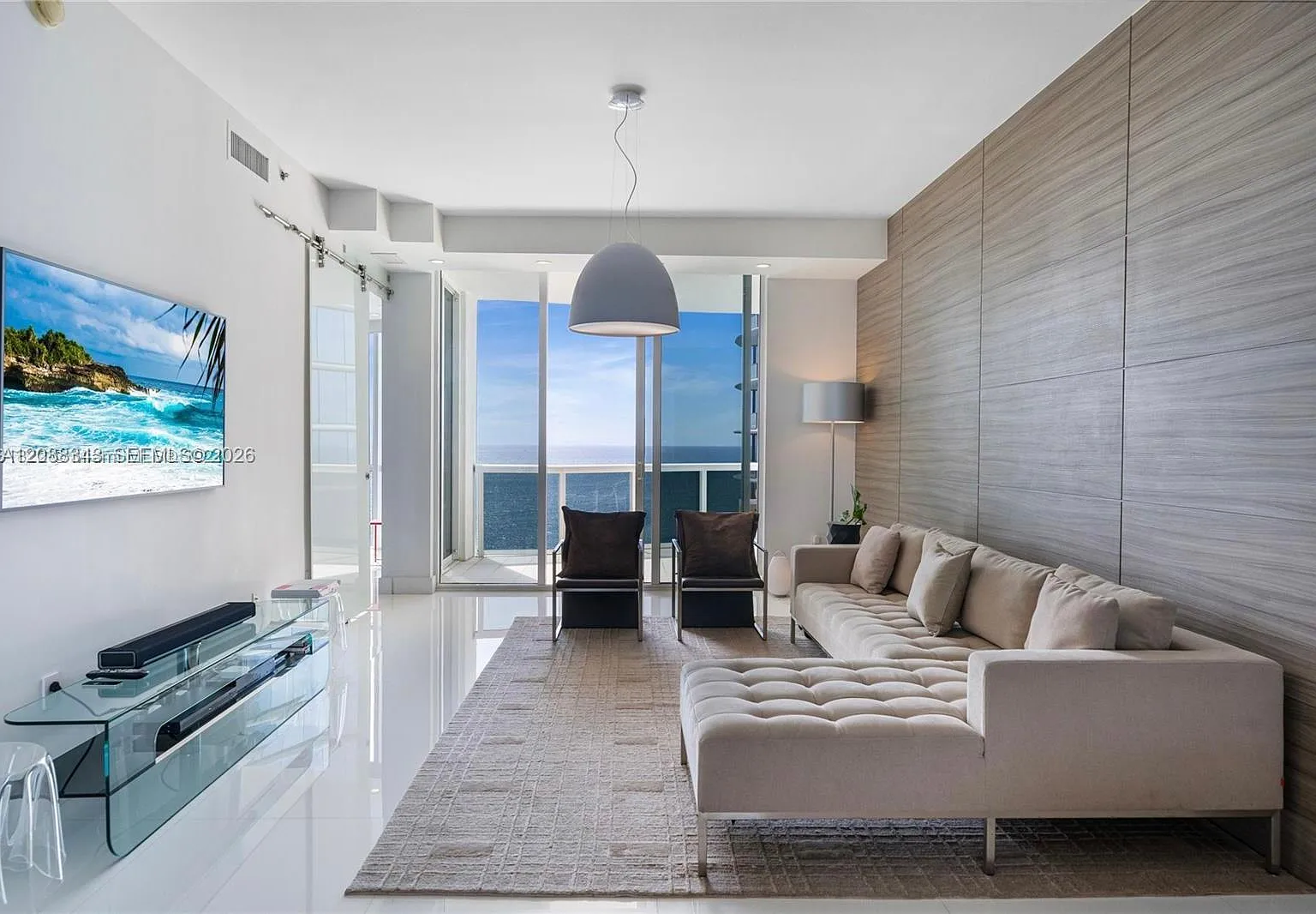Tdr Tower Iii Condo — Photo 2