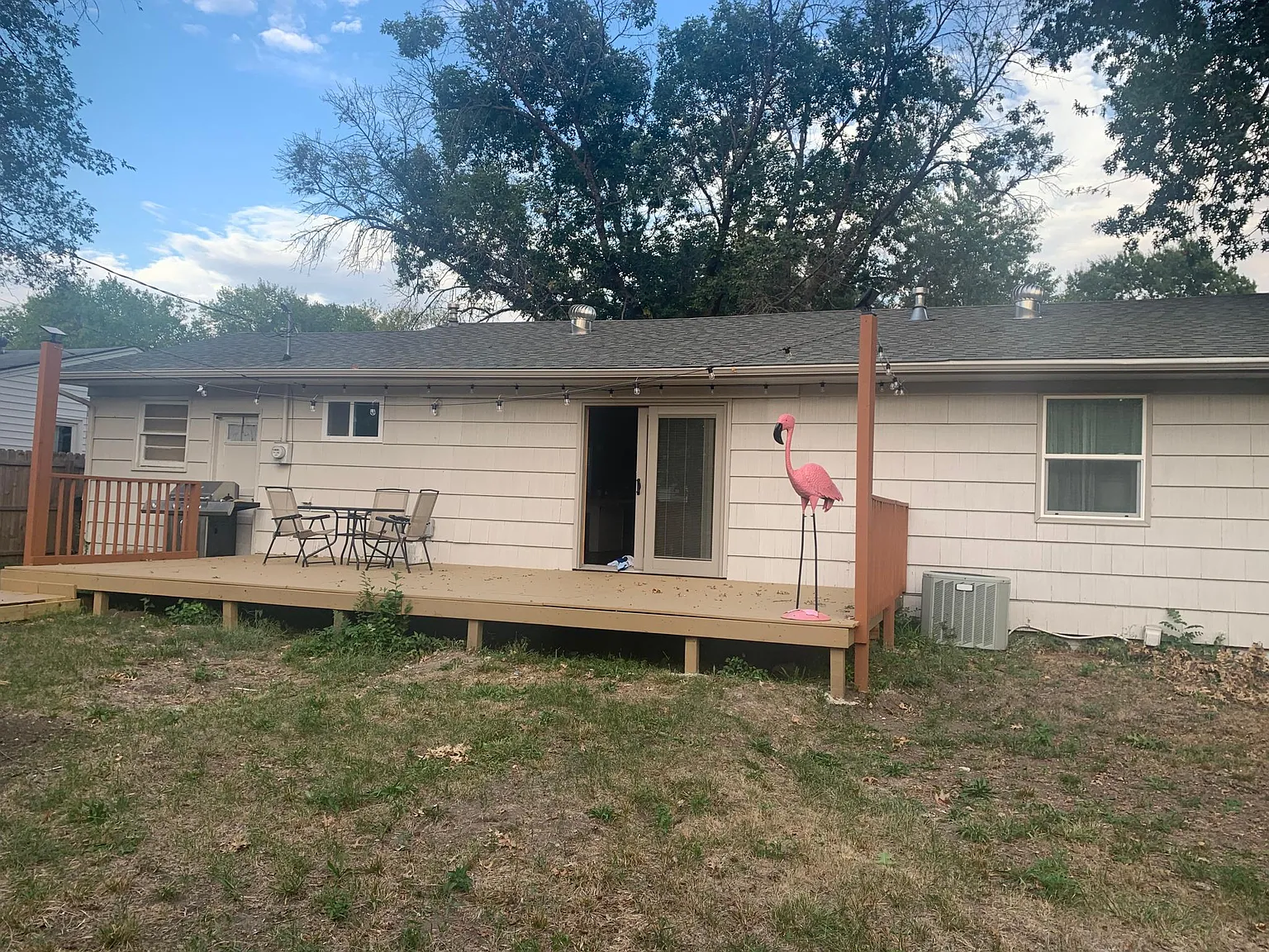 2121 Mitchell Rd — Photo 2