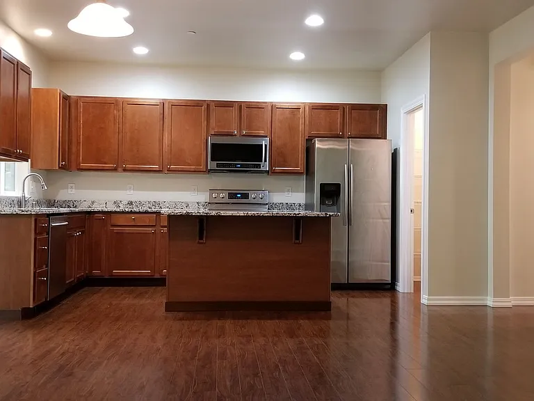 3646 Nimitz Ln — Photo 3