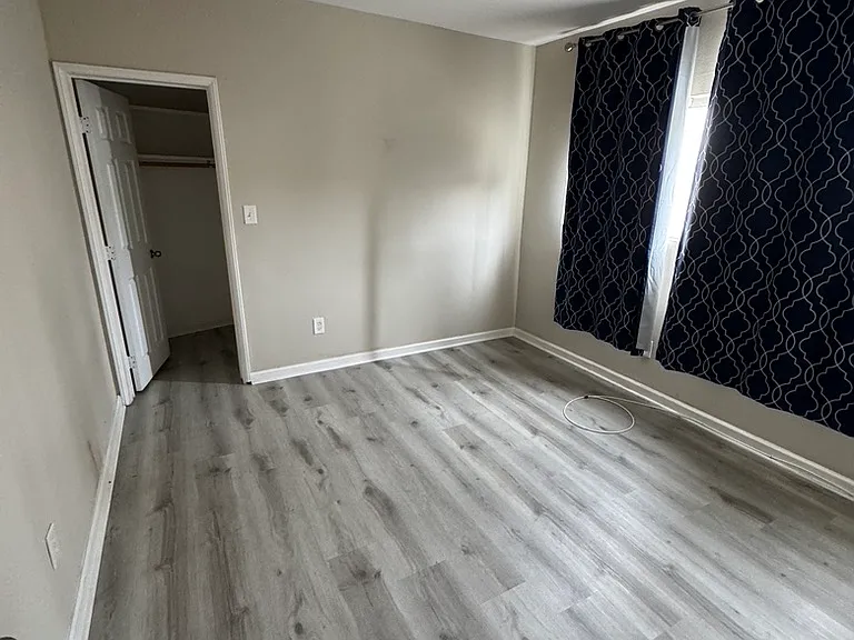 5401 W Olympic Blvd #1 — Photo 10