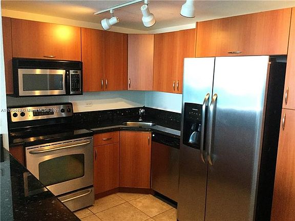 4th image of 7501 E Treasure Dr APT 4E