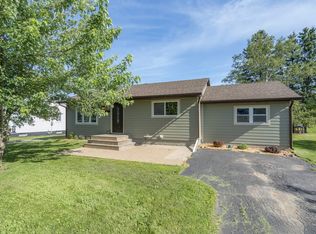 727 1st St, Duluth, MN 55810