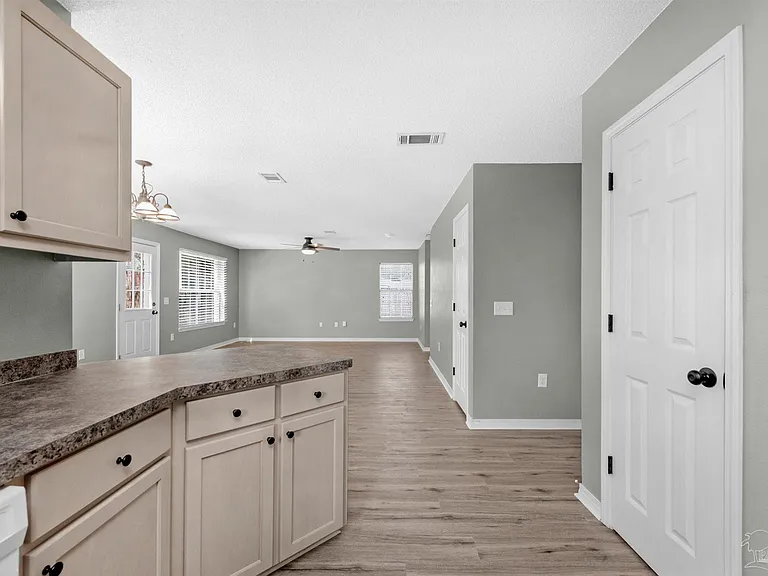 6707 Cedar Ridge Cir — Photo 9
