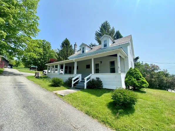 797 Nys Rte #22, Westport, NY 12993
