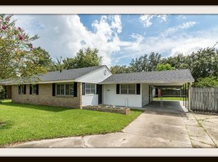 207 Woodcrest Cir, New Iberia, LA 70560
