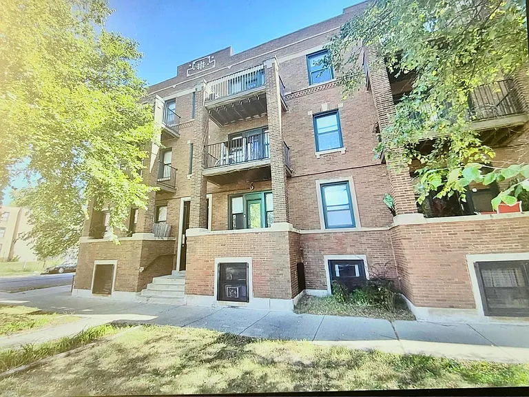 5003 S Prairie Ave #G — Photo 1