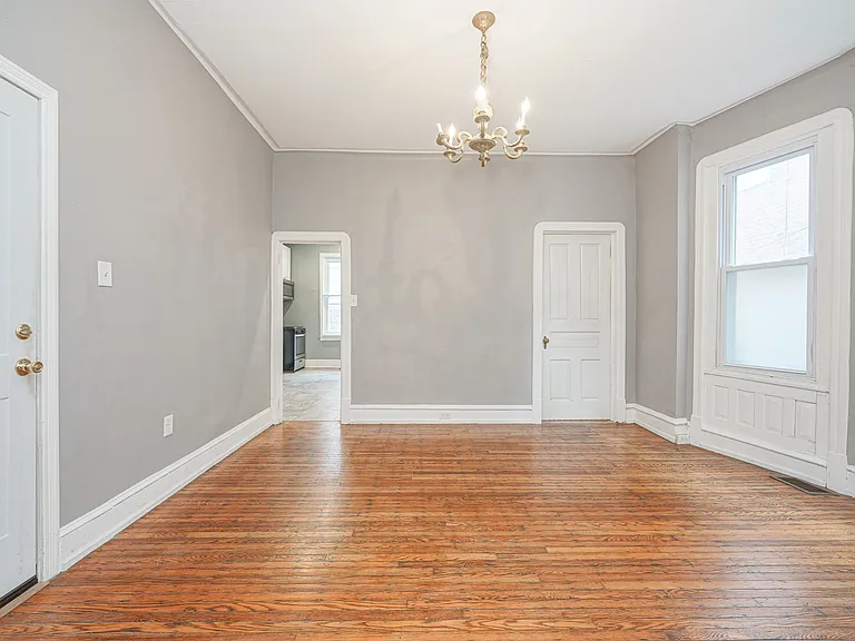 Living Room / Dining Room