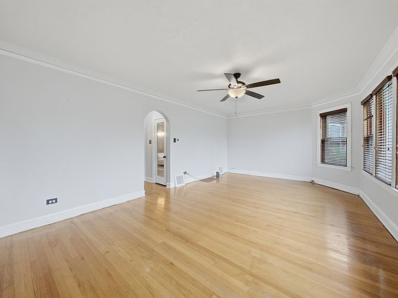 3rd image of 10416 S Sangamon St