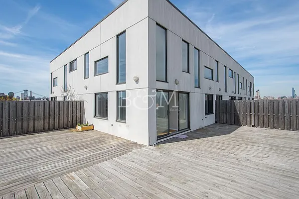 Rented by Brick&Mortar | media 2