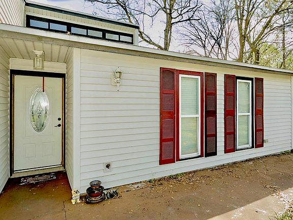 2nd image of 8309 Coralberry Ln