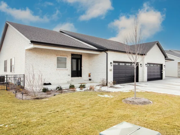 25155 S Westwind Dr, Channahon, IL 60410