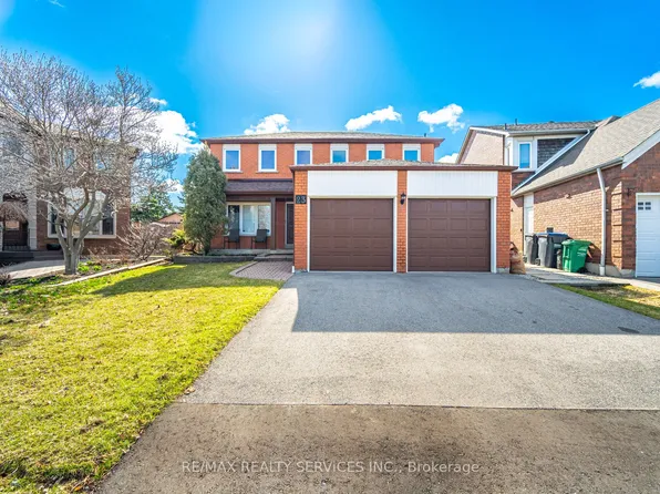 23 Newbury Cres, Brampton, ON L6S 5M3