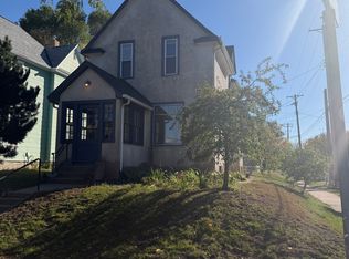 900 23rd Ave NE, Minneapolis, MN 55418