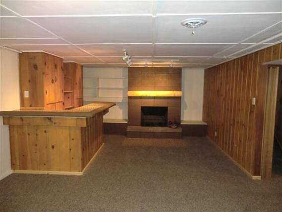 4th image of 1421 Tamarack Ln