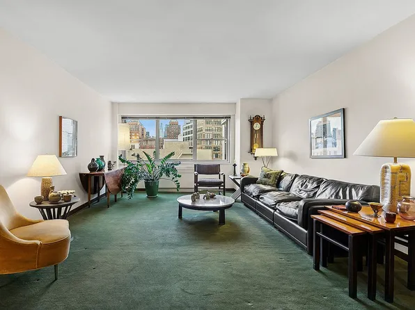 70 E 10th St APT 15G, New York, NY 10003