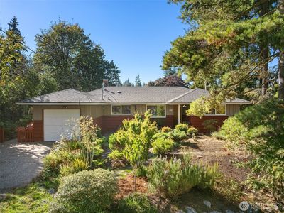 561 N 166th Street, Shoreline, WA, 98133