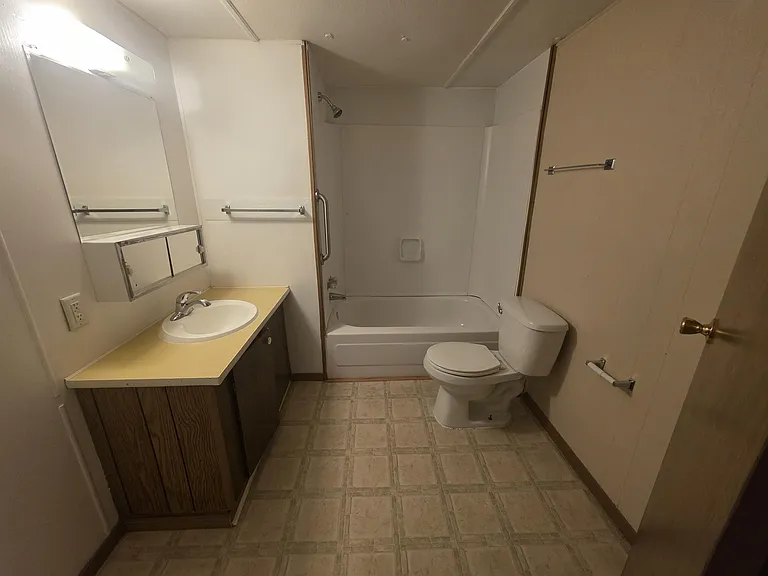 602 S Florida Ave #116 — Photo 5