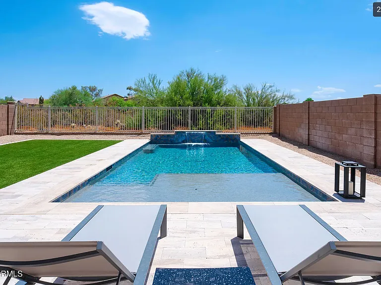 4423 E Coyote Wash Dr — Photo 2