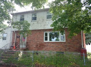 102 Edgemere Rd, West Roxbury, MA 02132